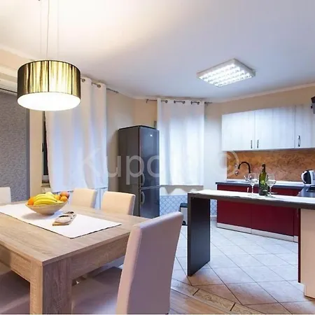 Apartments Cvek 3 Guest house